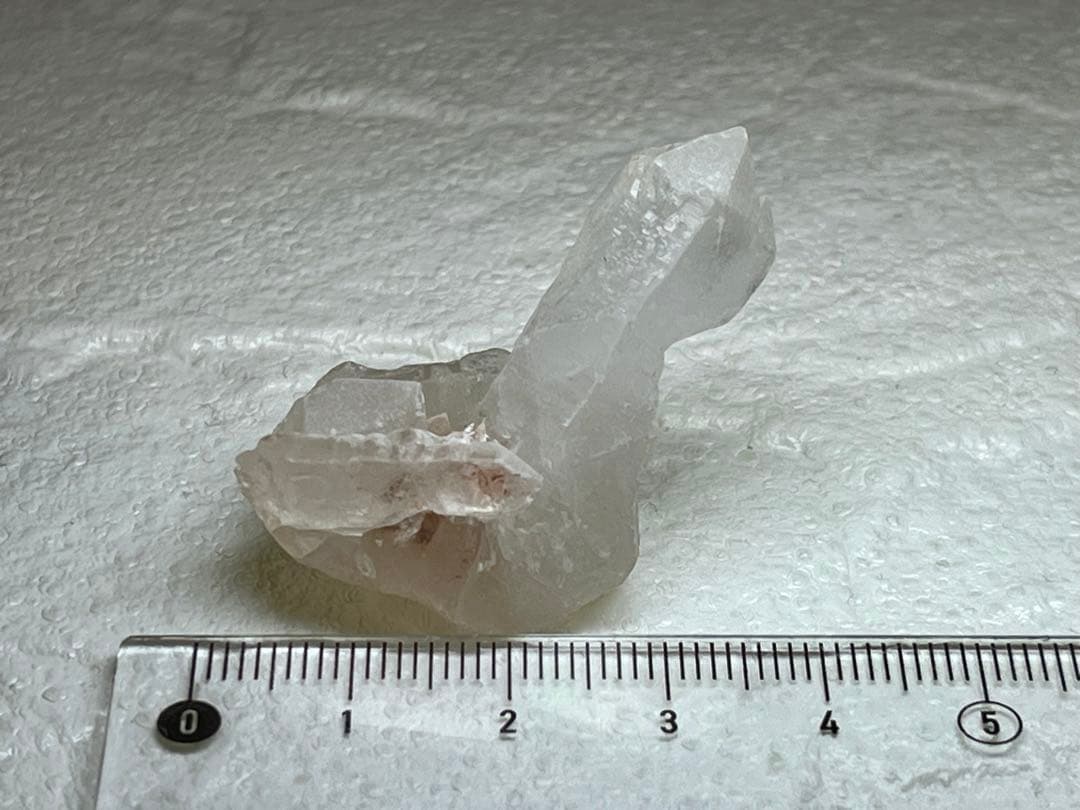 マルチターミネーション✨　ヒマラヤ　マニカラン産　ピンク水晶  原石　クラスター