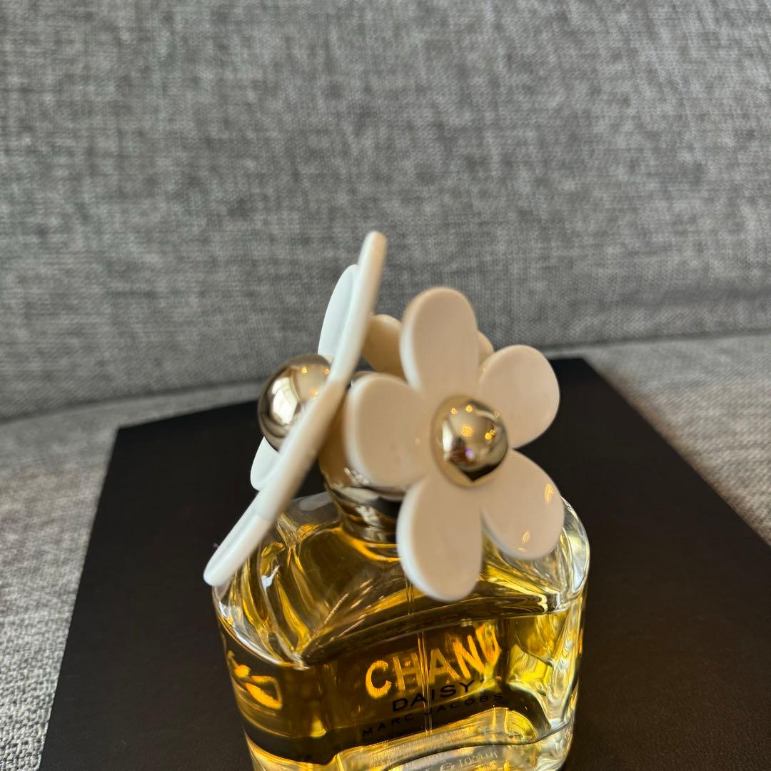 MARC JACOBS デイジー オードトワレ 100ML