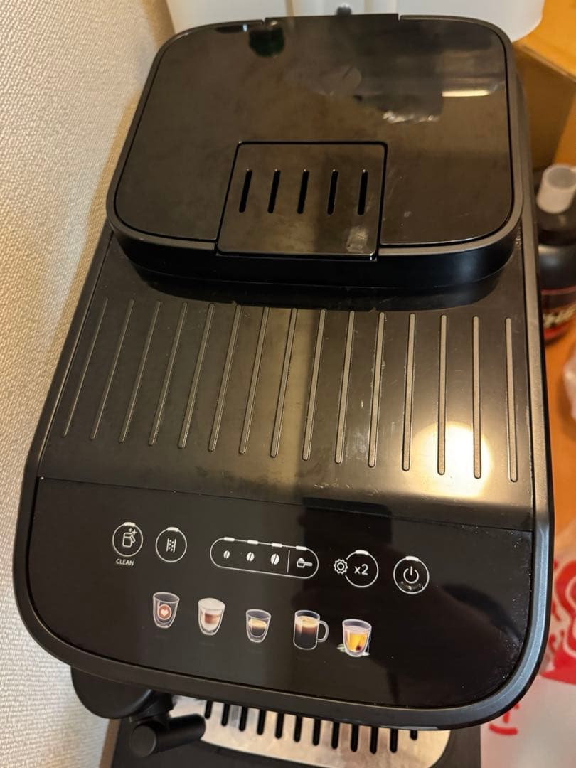 デロンギ マグニフィカ evo全自動コーヒーマシン