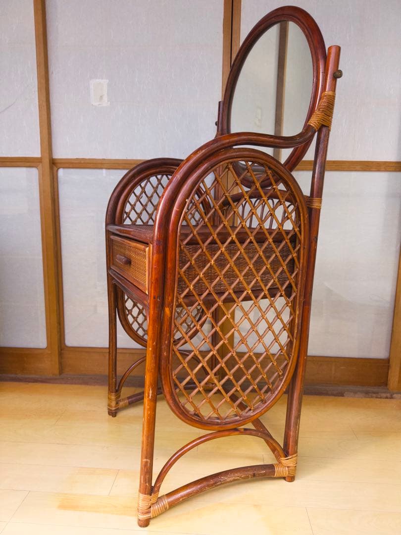 ラタン製円形鏡付きドレッサー ミラー ビンテージ