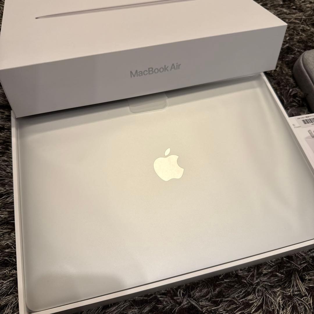 【美品】　MacBook Air 2020 13インチ 16GB Apple純正