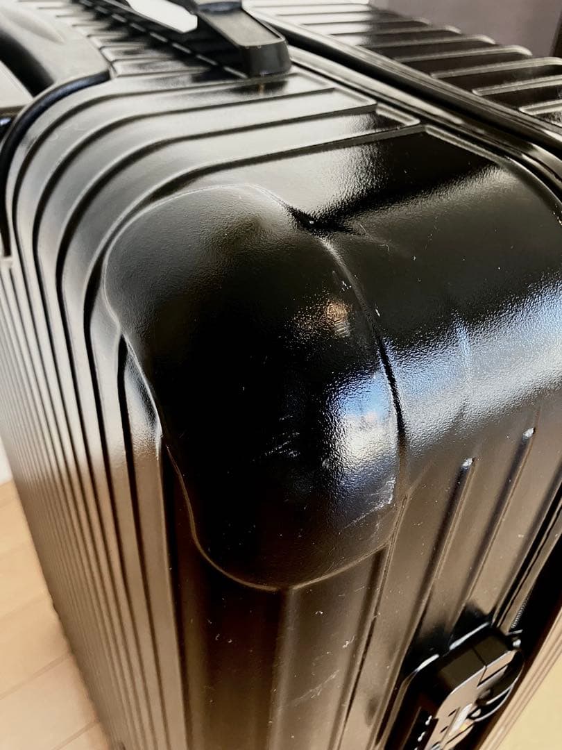 RIMOWAリモワ　スーツケース　サルサ　4輪　マットブラック　86リットル
