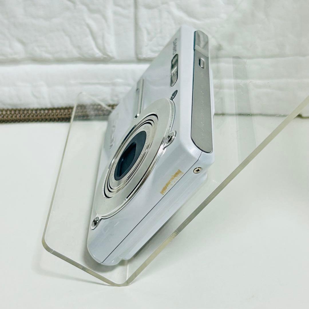 【美品】【付属品多数】CASIO デジタルカメラ EX-S500 ホワイト