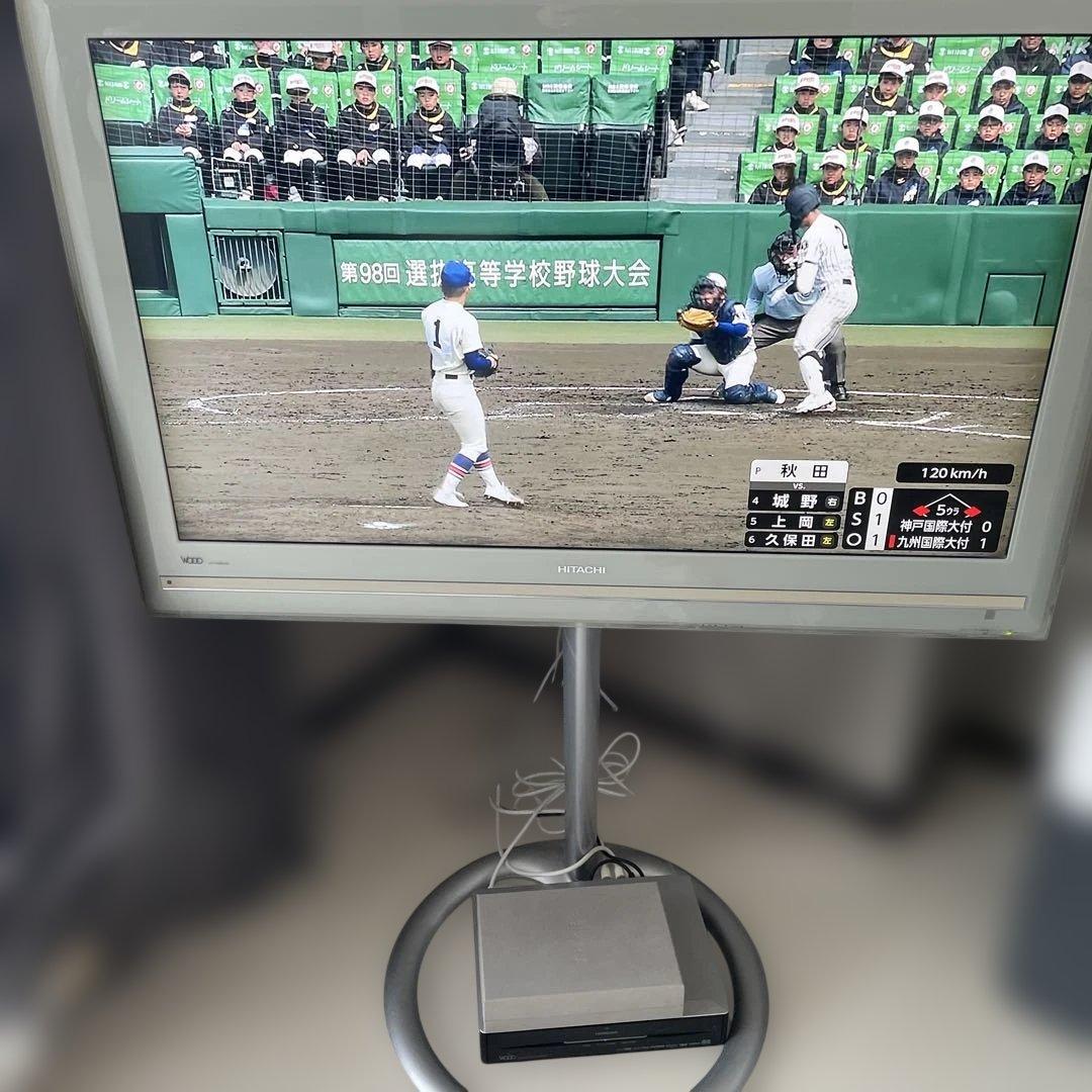 HITACHI Wooo テレビ　録画機能付き　テレビスタンド付き