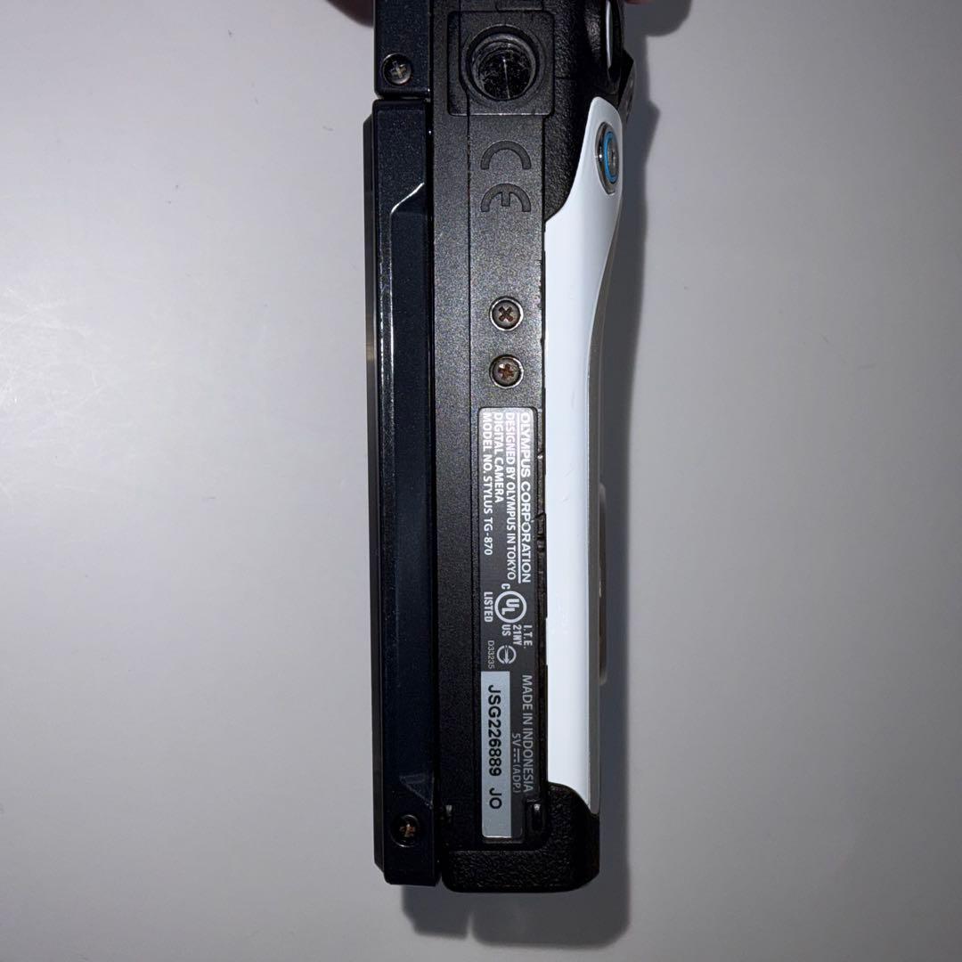 【良品】OLYMPUS オリンパス STYLUS TG-870 Tough