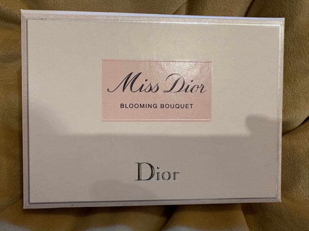♦︎ DIOR ミス ディオール コフレ 2023 クリスマス限定