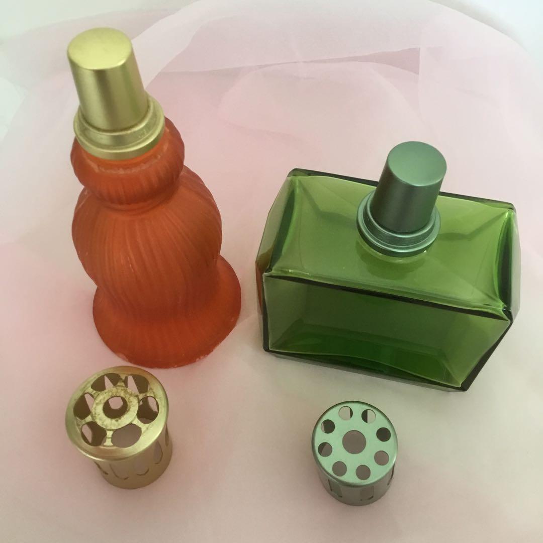 オレンジと緑のアロマディフューザー　ランプベルジェ正規品、便りキャップ￼