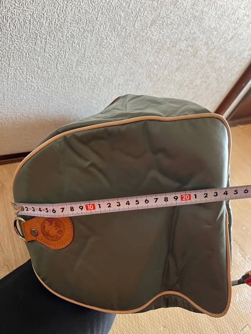 ハンティングワールド　ボストンバッグ