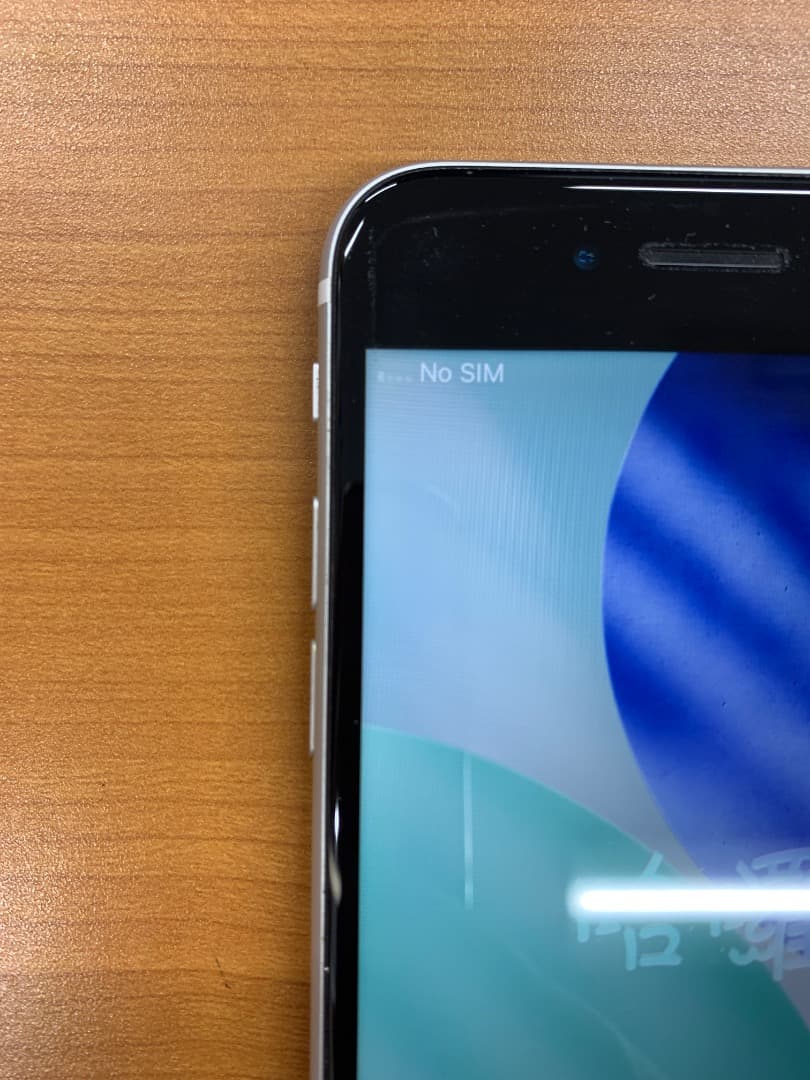 中*山様 動作確認済 iPhone SE (第2世代) 128GB ID T99