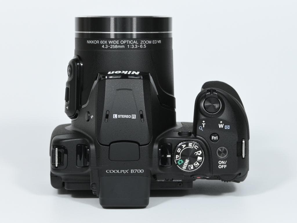 【ほぼ新品】 ニコン　Nikon COOLPIX B700