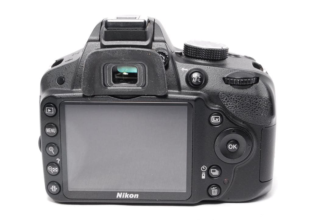ショット数少なめ◆Nikon D3200◆一眼レフカメラ◆すぐ使える◆スマホ転送