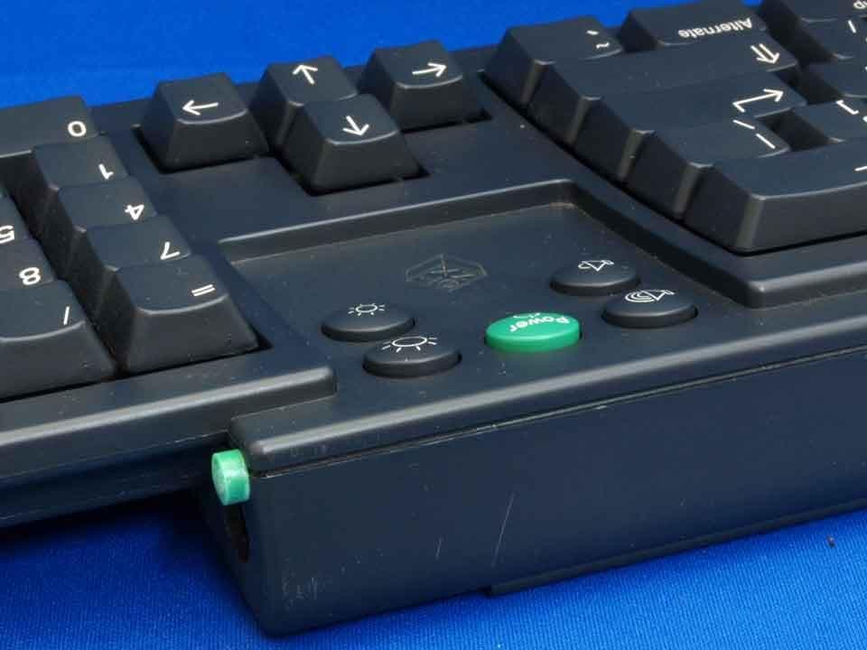 ネクスト（NeXT）純正 英語キーボード，マウス ADB仕様 中古美品