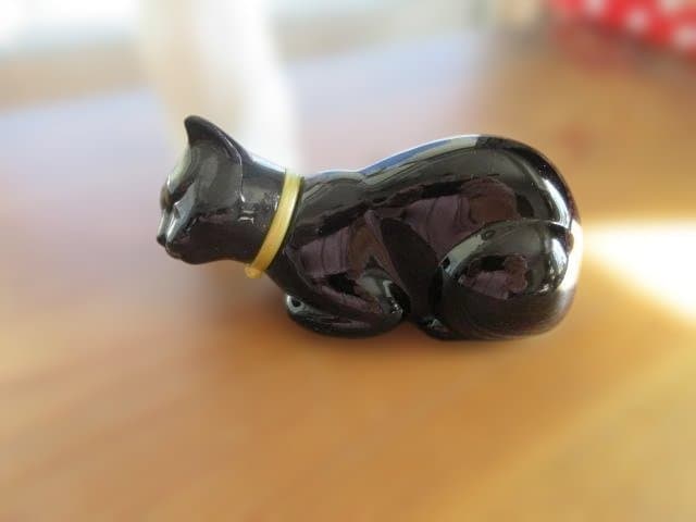 ◎エイボン★コロンボトル★イタリアの白と黒のペアの猫（ｗｂ4）