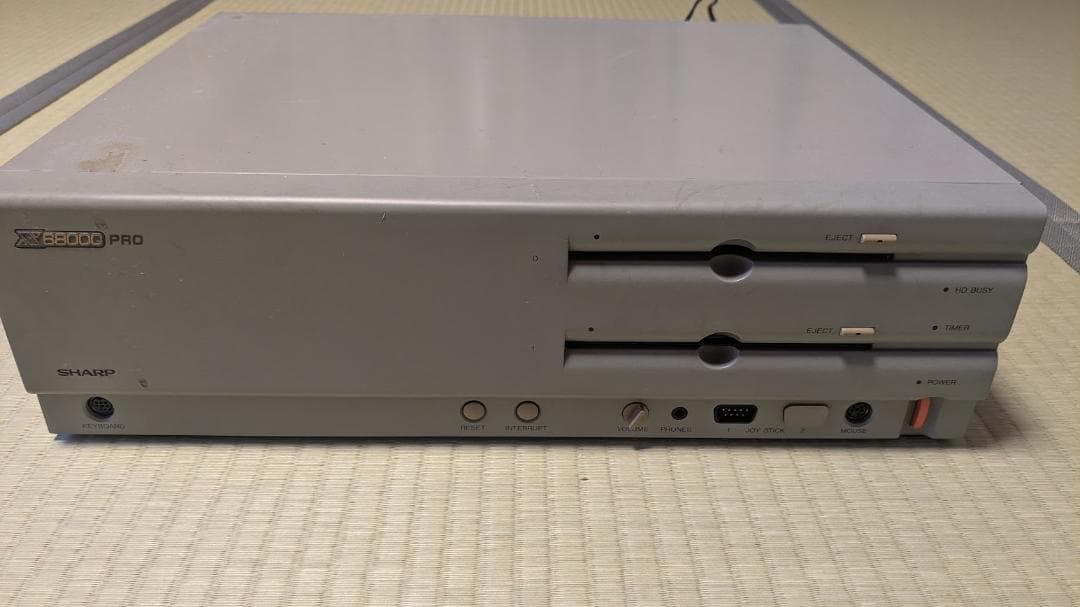 SHARP X68000 PRO CZ-653C-GY　ジャンク