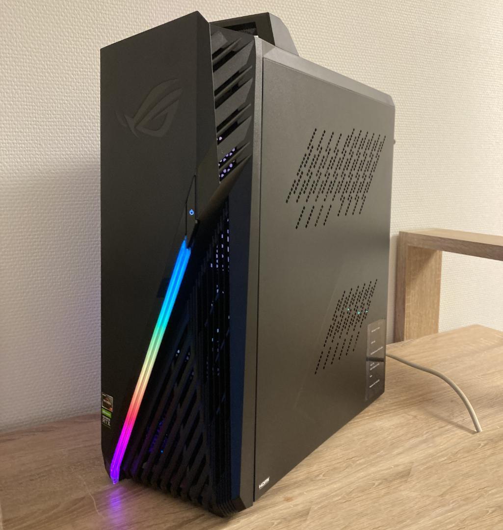 【ASUS ROG】Strix GA15 ゲーミングPCケース ATX対応