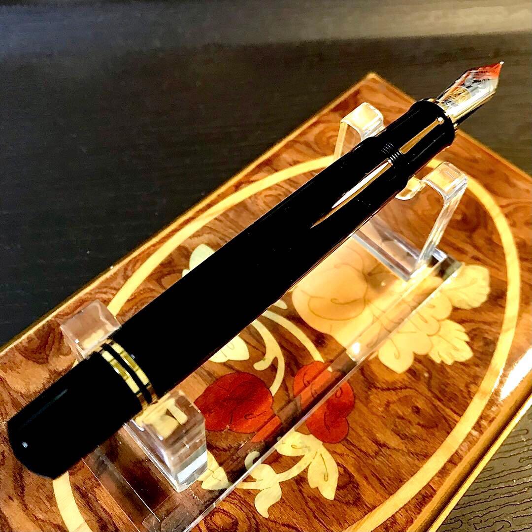 ☆超お勧め☆素晴らしいペリカン万年筆M1000（Ｆ)ブラック☆極上美品