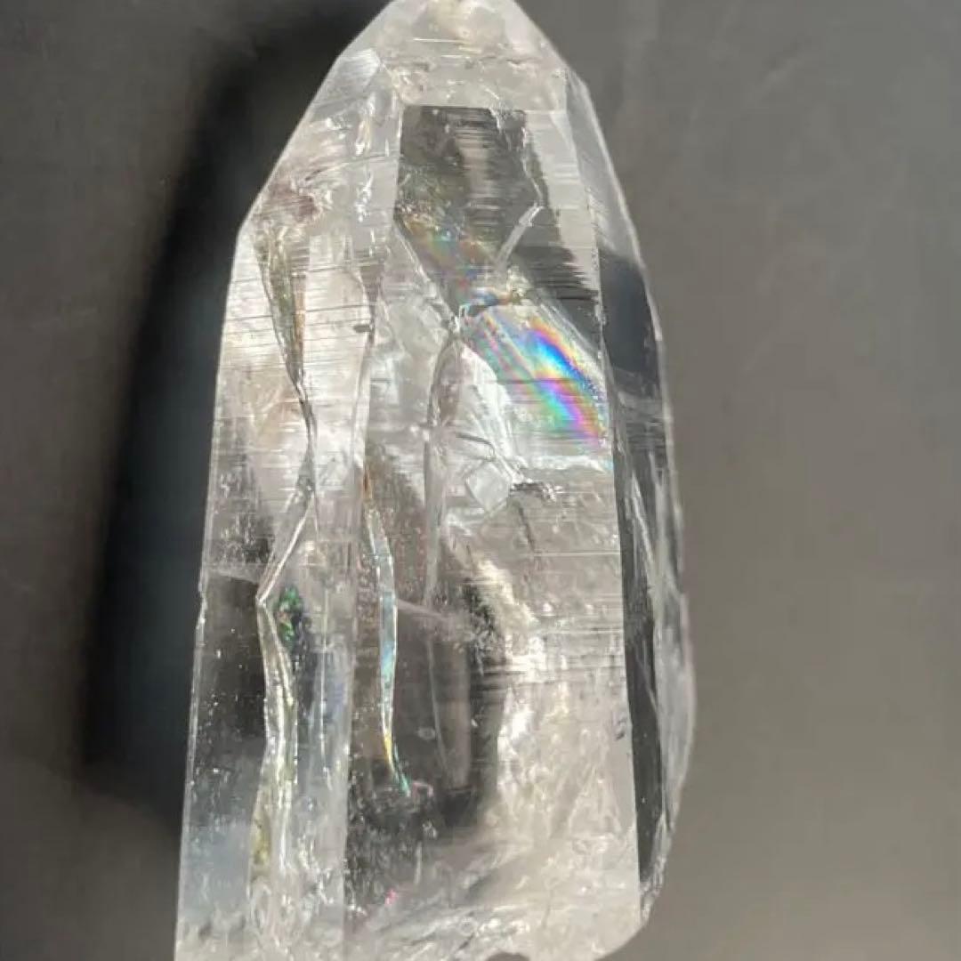 C-3【高品質•天然石】水晶44g AAAグレード 虹入りクリスタルタワー