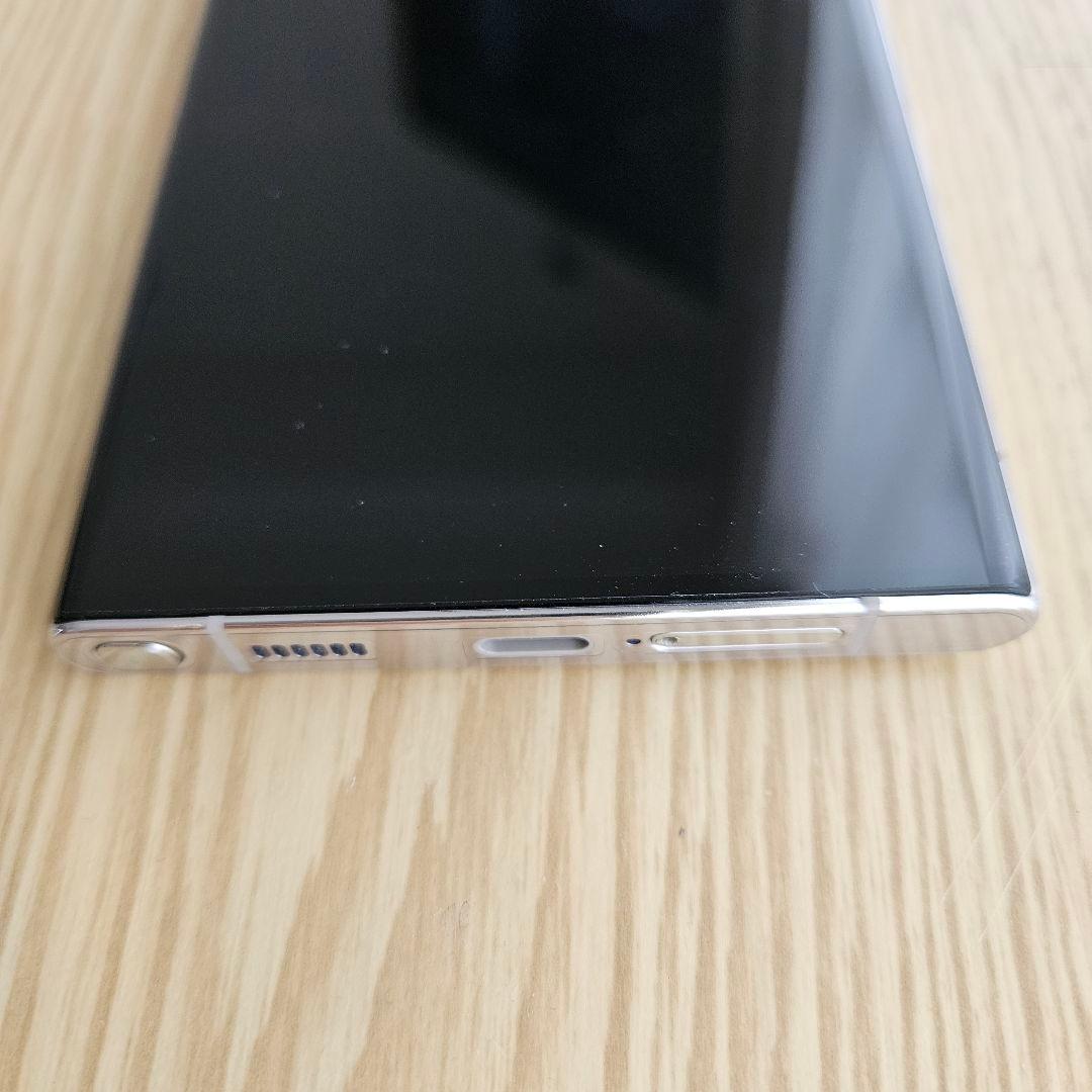 ほぼ新品 Galaxy S22 Ultra. SIMフリー. 256G. AI
