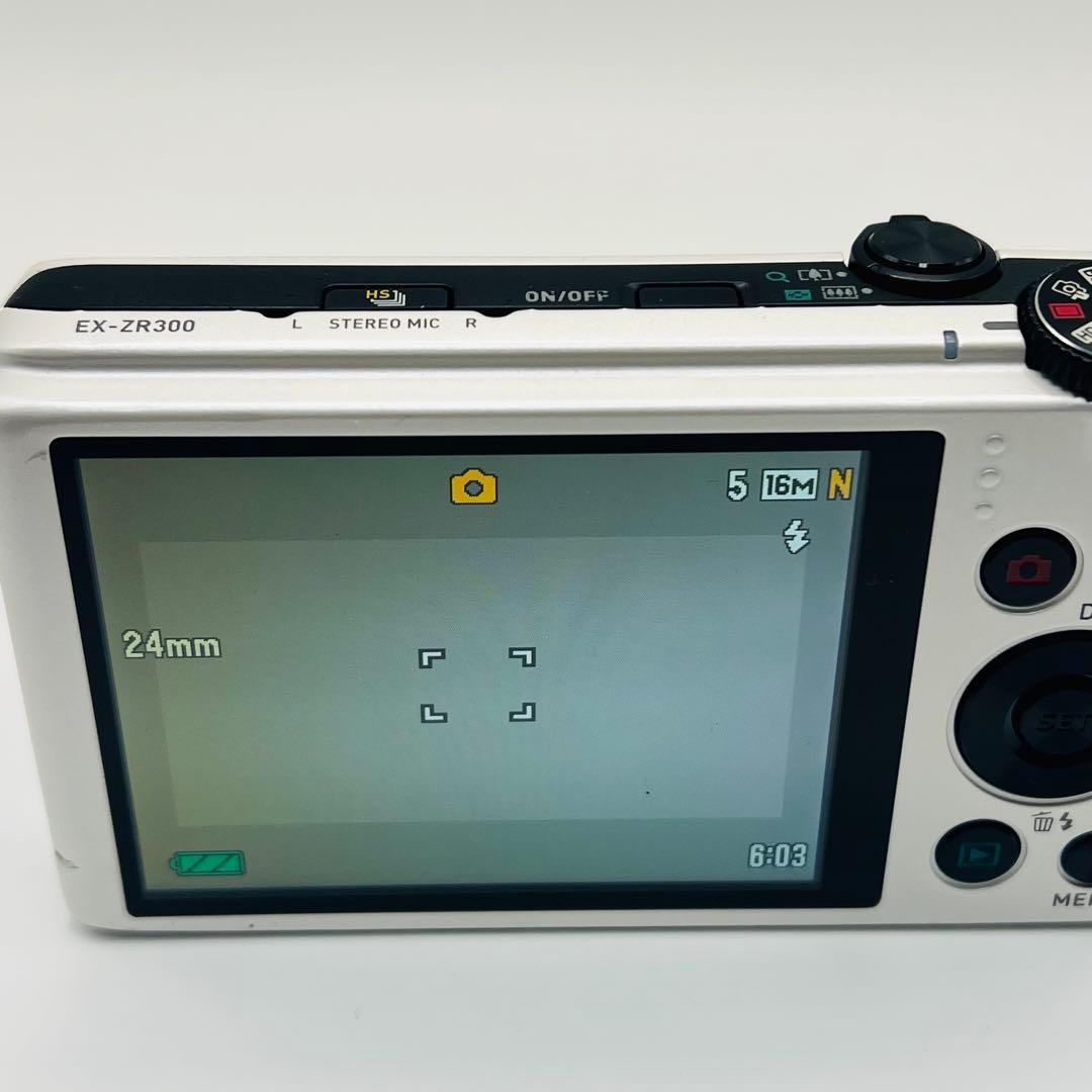 EX-ZR300 ジャンク扱い ズームで撮影可能 フラッシュOK コンデジ