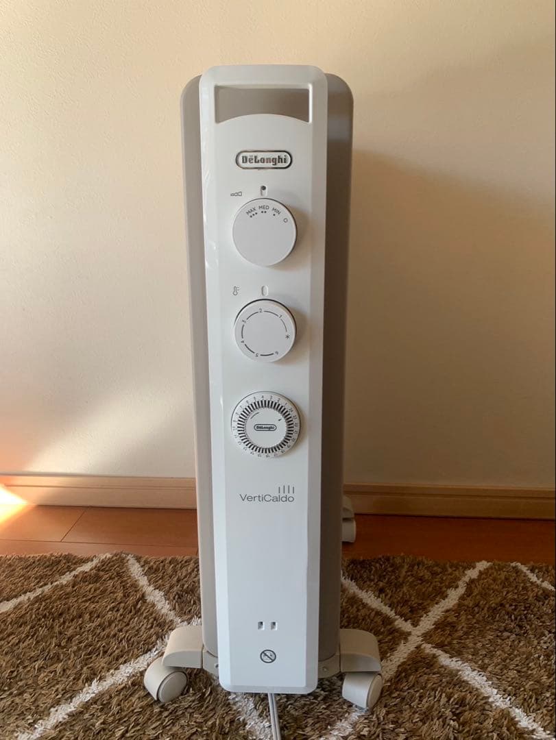 【値下げ】DeLonghi オイルヒーター RHJ21F0812