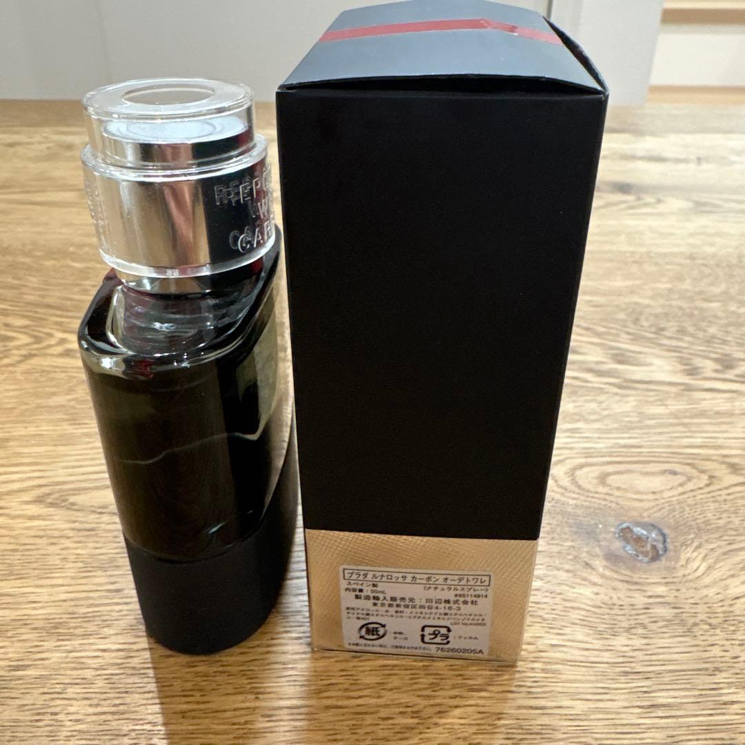 ほぼ未使用 PRADA LunaRossaCarbon オードトワレ 50ml