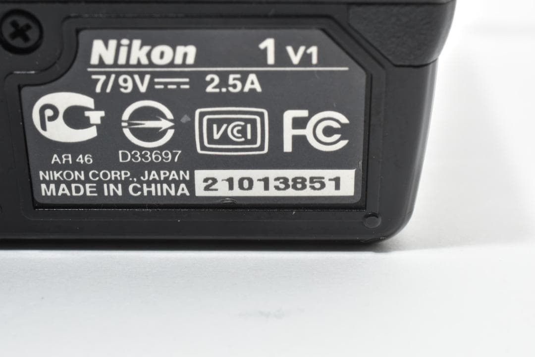 ニコン 1 V1 ミラーレスデジタルカメラボディ ブラック Nikon