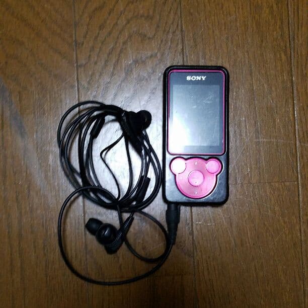 ウォークマン　S　16gb