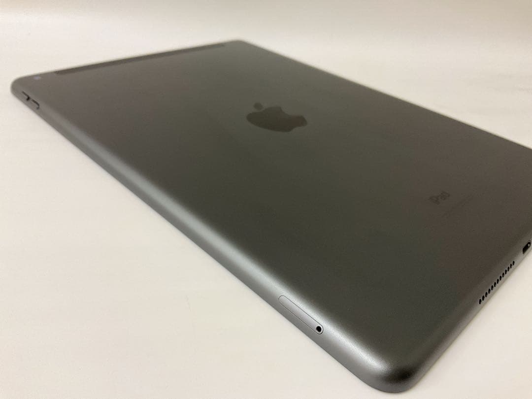 【超美品・BT95％】iPad 第9世代 64GB Cellularモデル