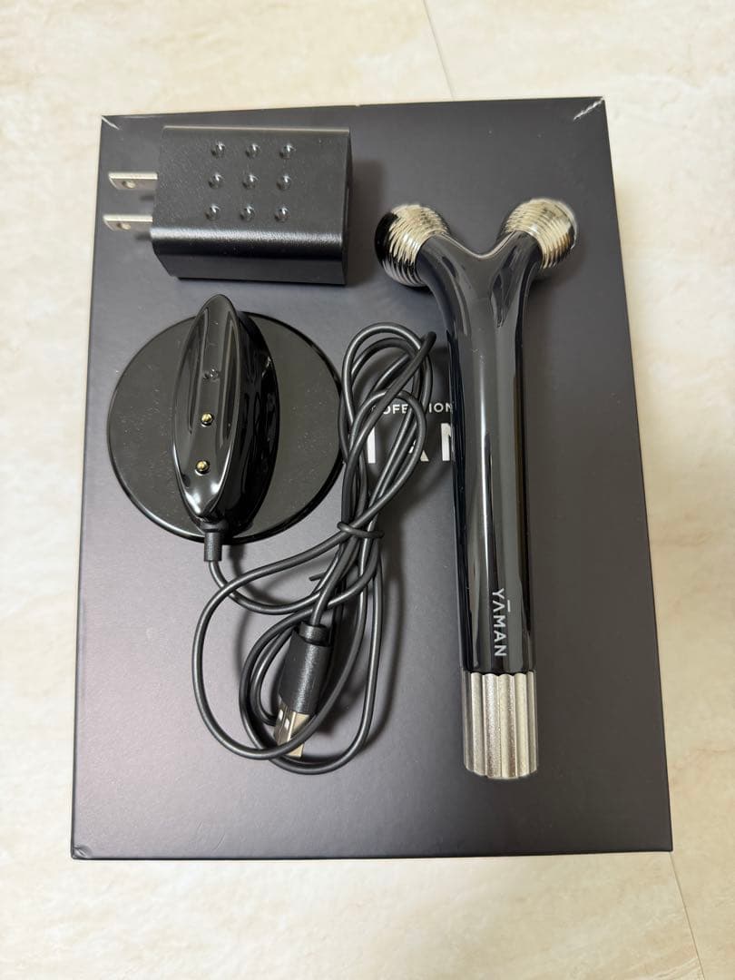 YAMAN 美顔器 充電器・スタンド付き
