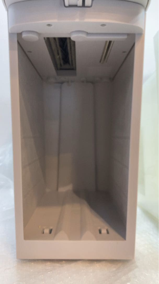 ☆未使用に近い☆ アイリスオーヤマ　シュレッダー　P6HMCS