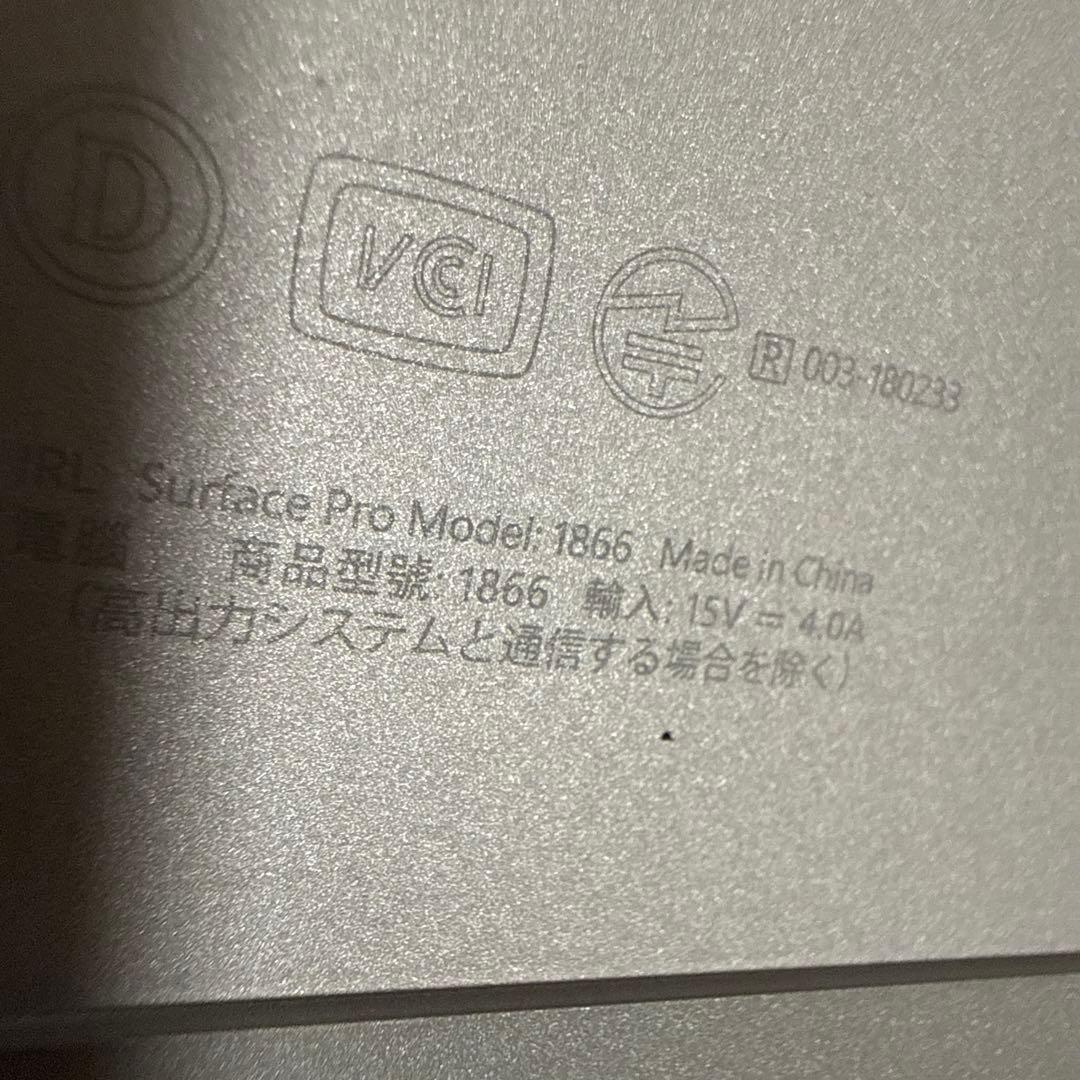 パソコン surface Pro 7