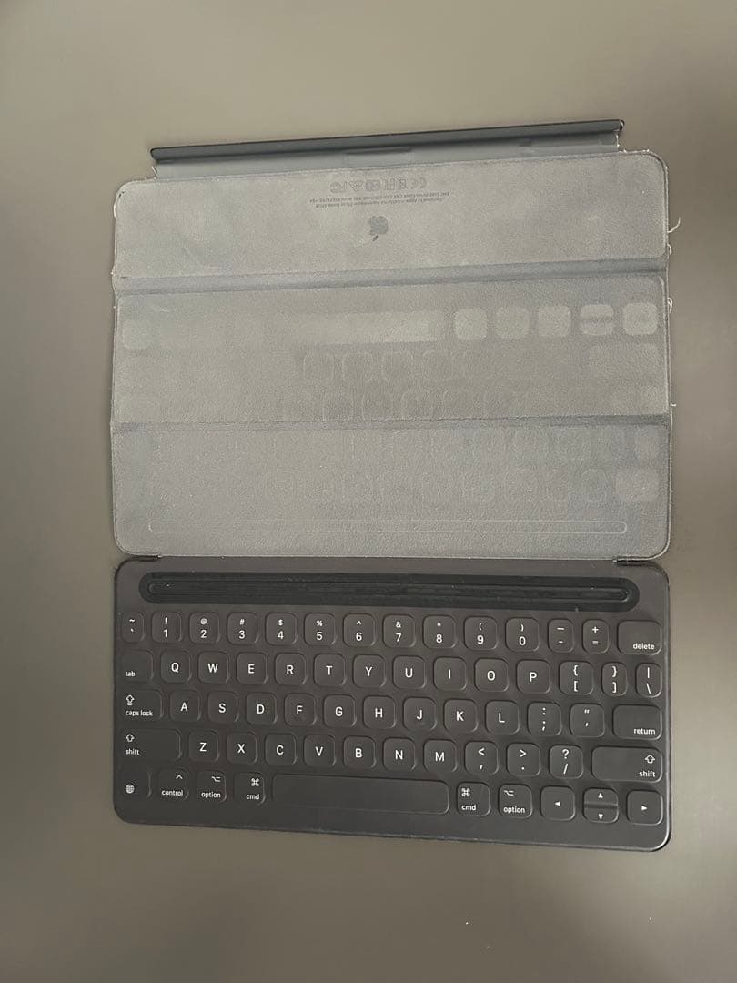 【セット】iPad Air第3世代 64GB ゴールド 純正keyboard