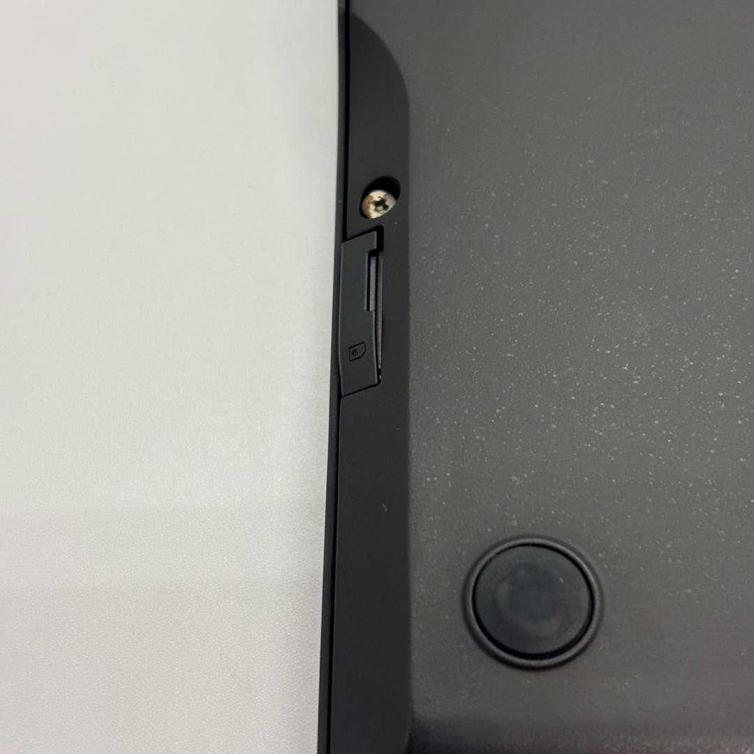 富士通 U9312/K FMVU4902E i5-1245U 3