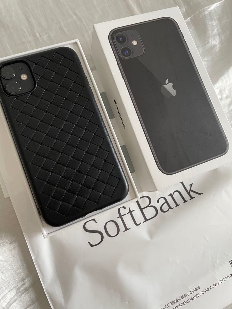 iPhone11 ブラック　ケース付き