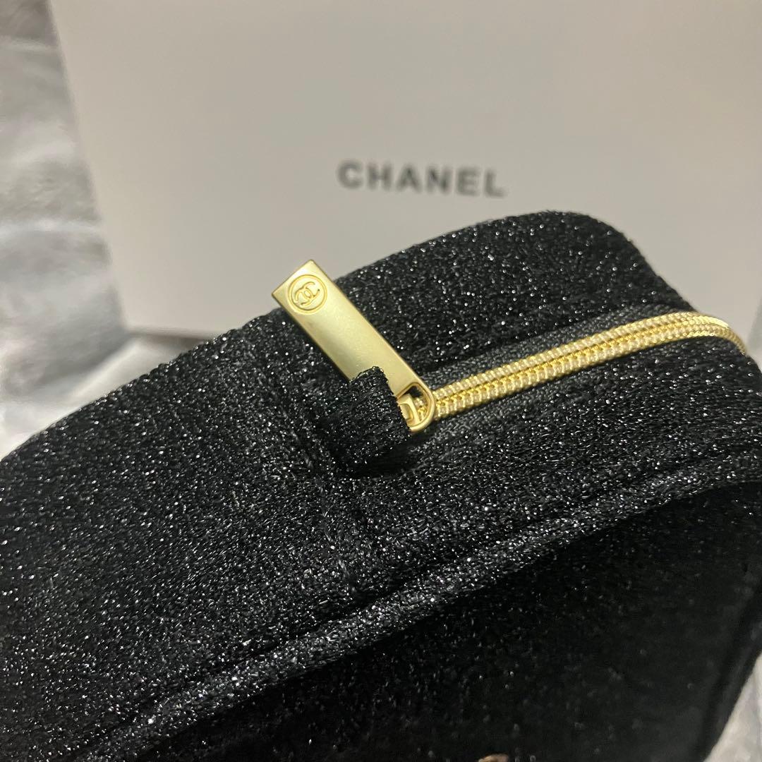 未使用 CHANEL シャネル ショルダーポーチ バッグ ポーチ チェーン付き