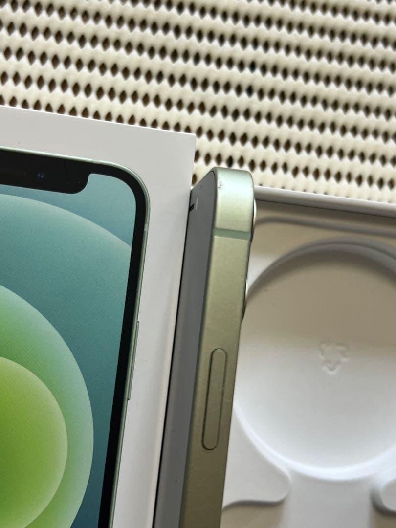 訳品Apple SIMフリー　iPhone 12 mini 128GB グリーン
