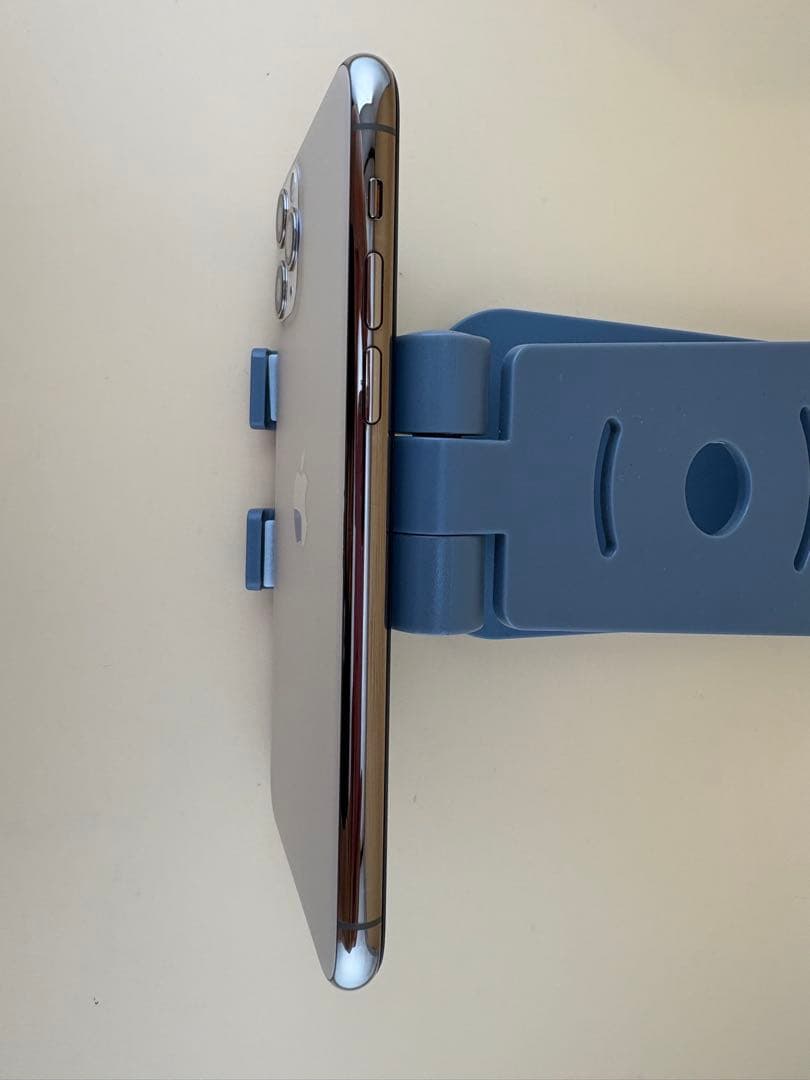 ジャンク品　iPhone 11 Pro 64GB ゴールド バッテリー100%