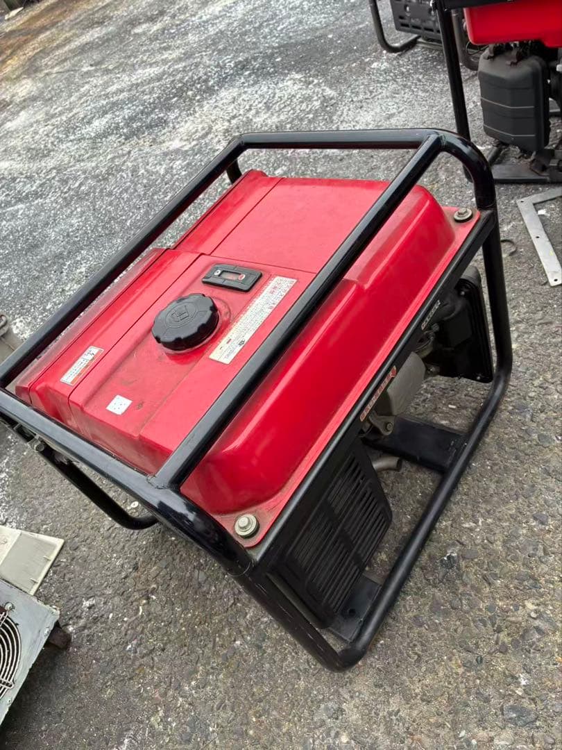 ホンダ　EM1500 発電機