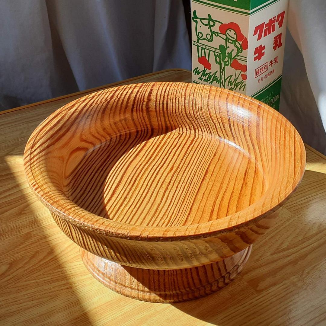 木の皿 肥松(コエマツ) 幅21cm 高9.4cm 足付 手作り 木製 超銘木