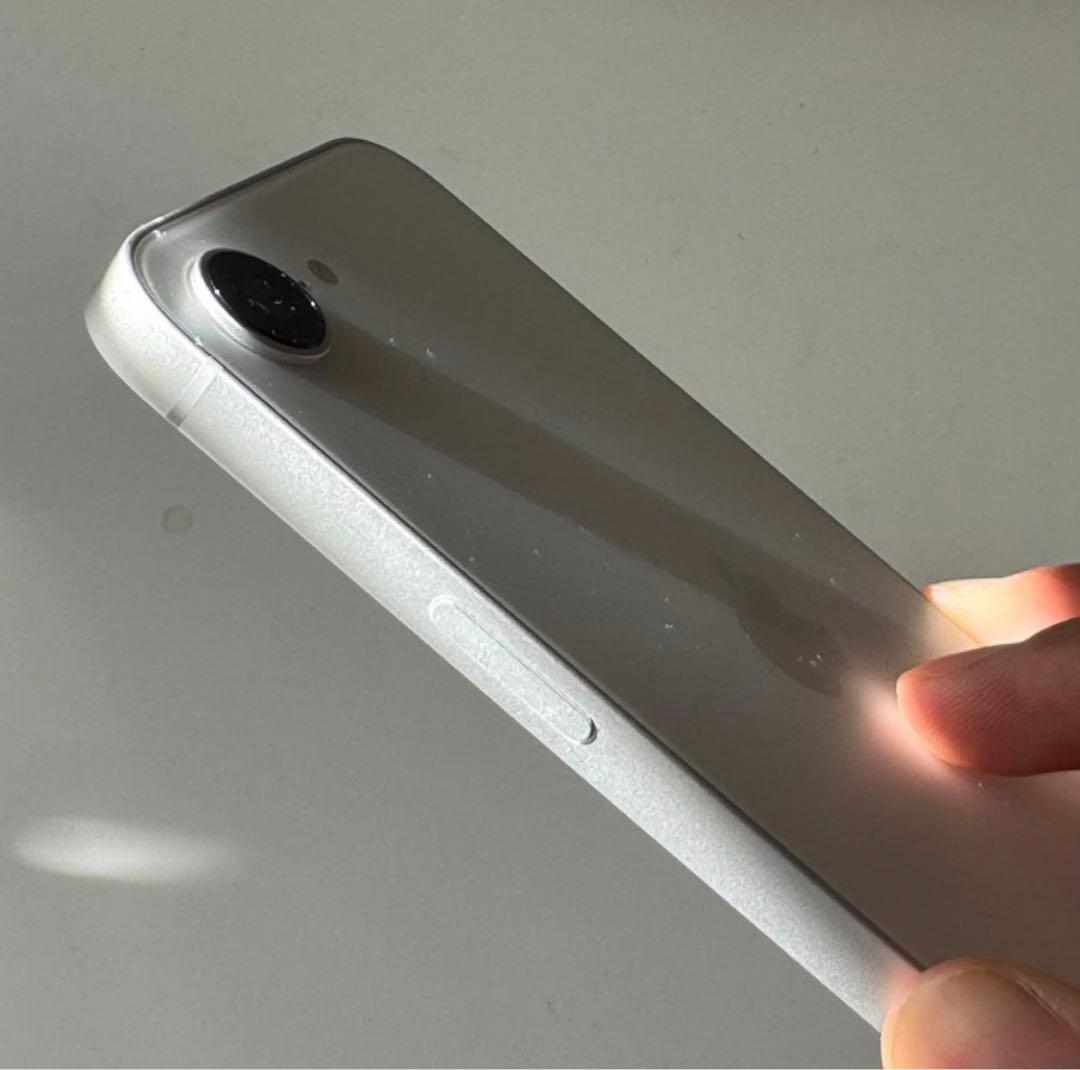 【美品】iPhone 16e｜128GB｜SIMフリー　純正バッテリー100％