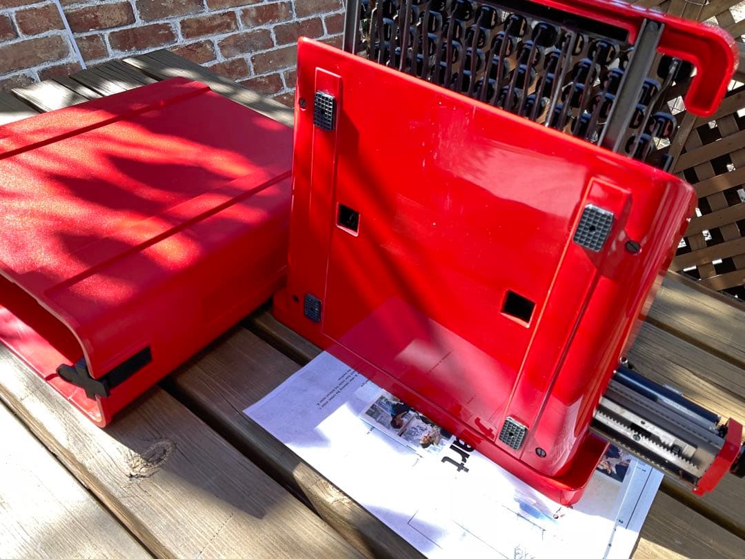 olivetti valentine s 整備済　完動品　中古品　超綺麗