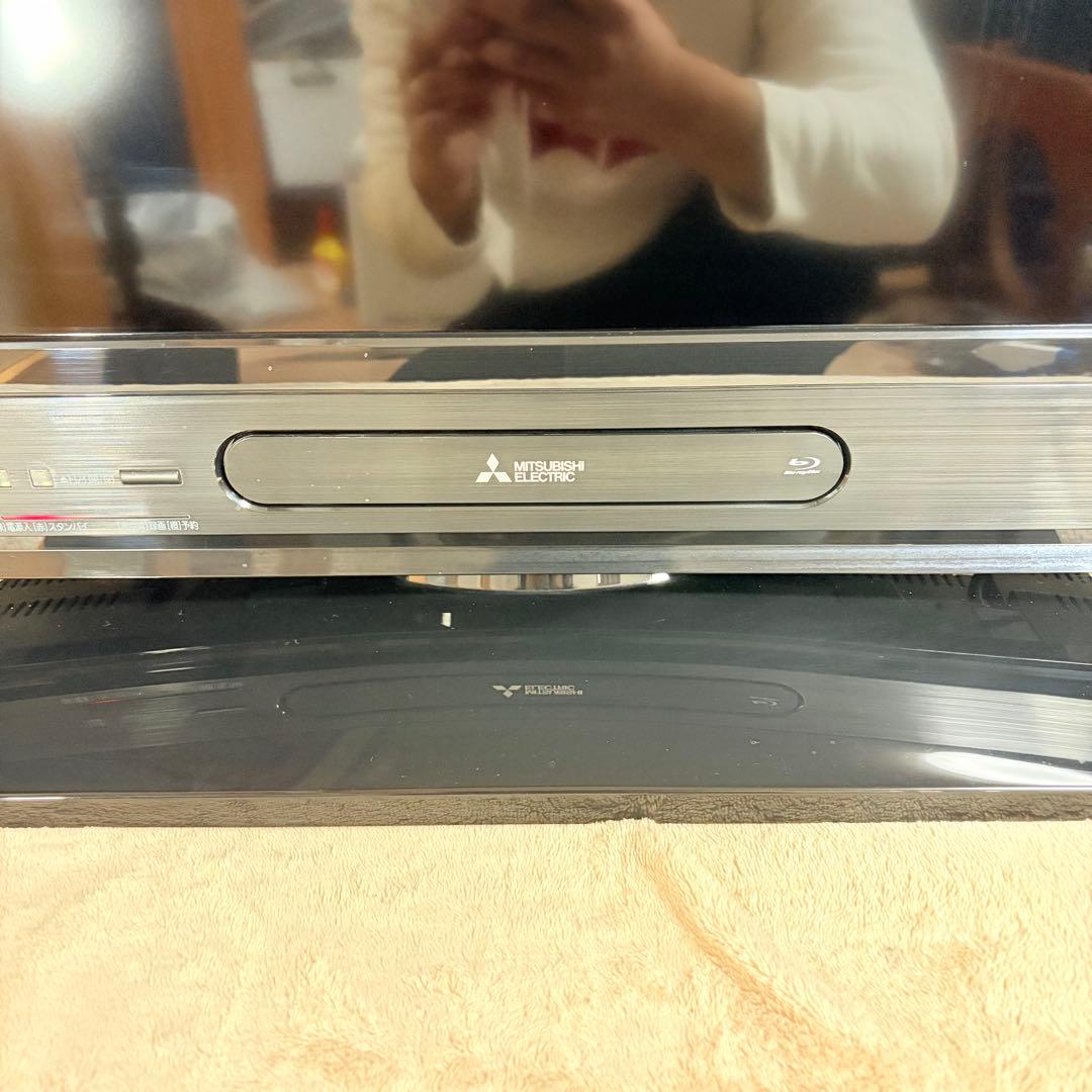 三菱LCD-V32BHR10 32型ブルーレイ＆HDD1TB録画一体型液晶テレビ