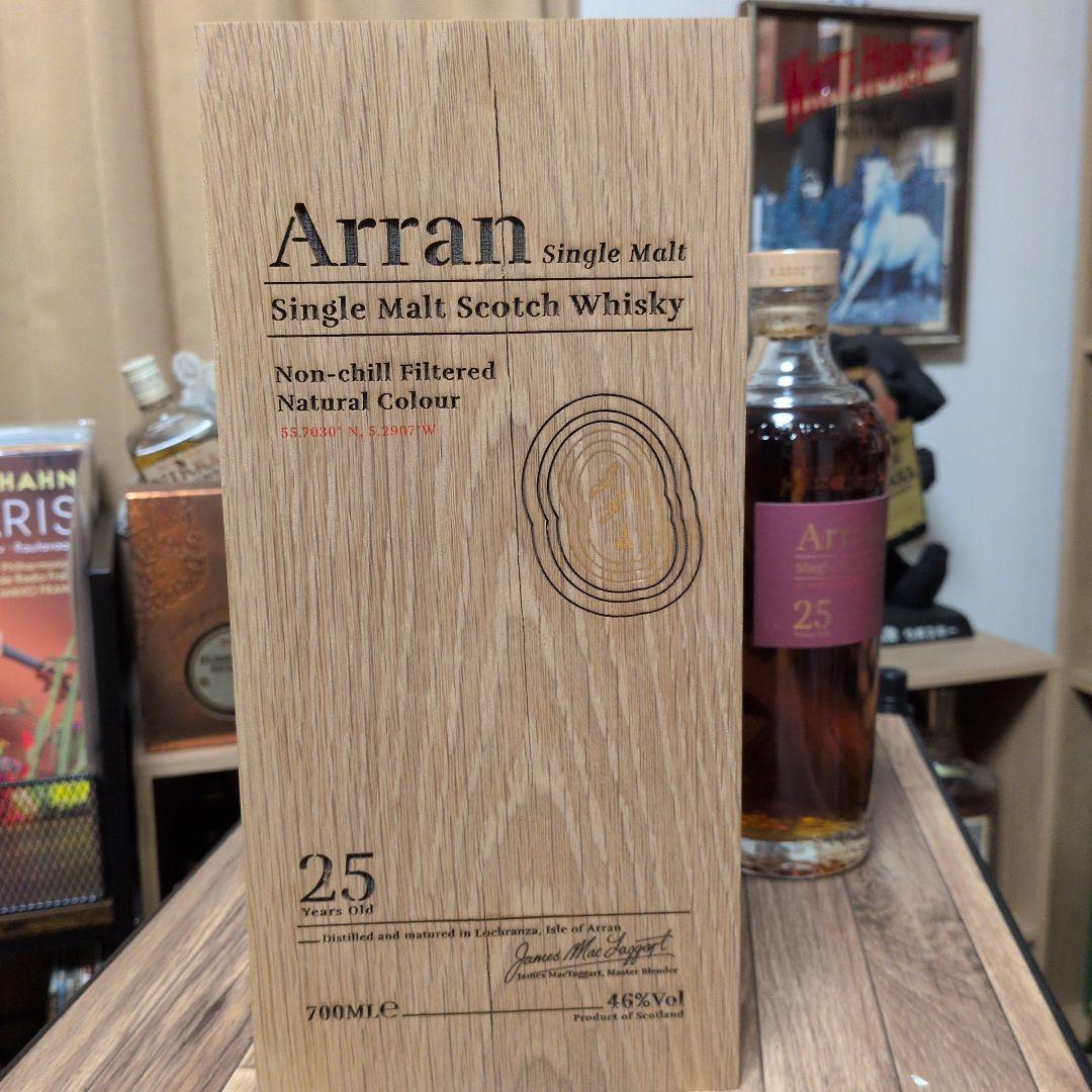 A r r a n 　２５年　シングルモルトウイスキー４６％７００ml