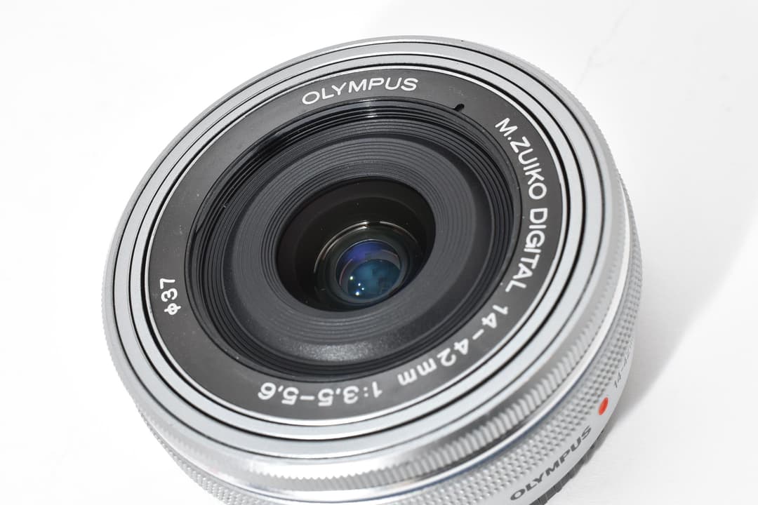 OLYMPUSM.ZUIKOED14-42mm シルバー 0411
