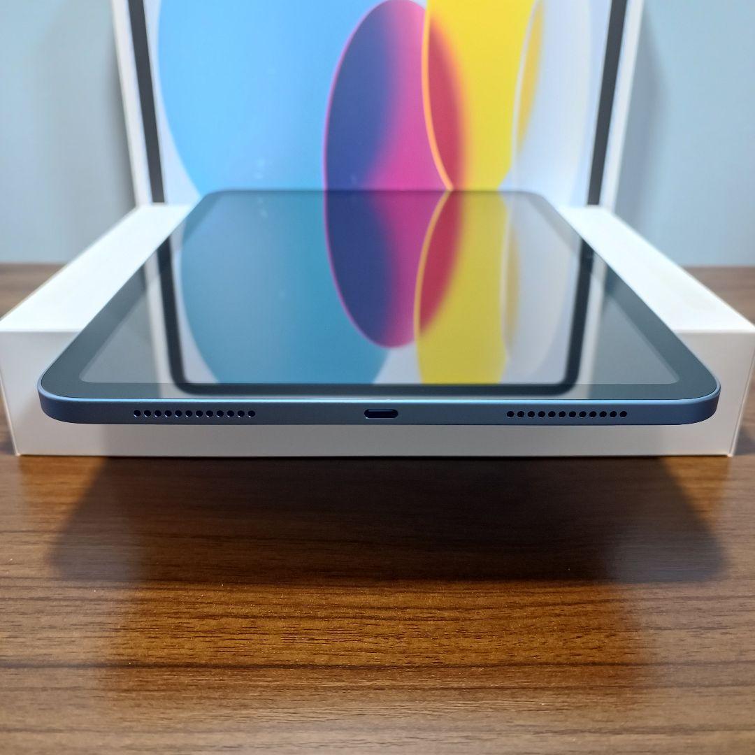 (美品) iPad 10.9 第10世代 WiFi 256GB キーボード付き
