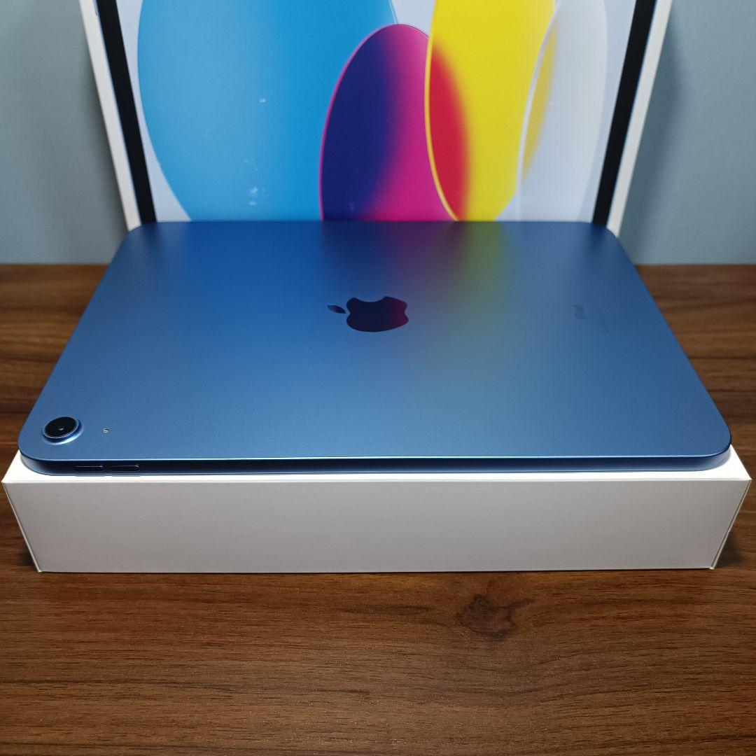 (美品) iPad 10.9 第10世代 WiFi 256GB キーボード付き