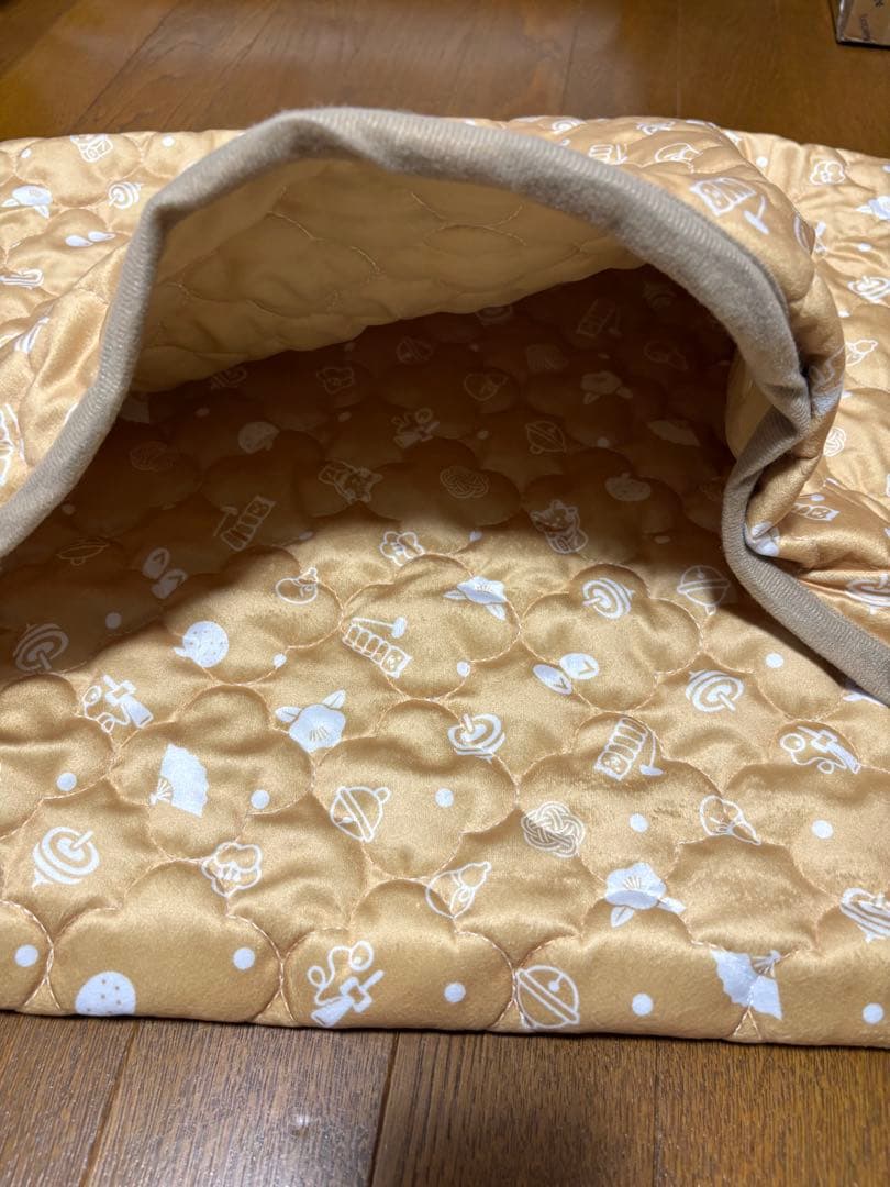 猫用こたつベッド Lサイズ ベージュ　未使用に近い　使用回数　1回