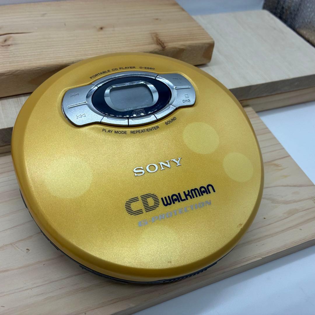 【動作品】SONY ポータブルCDプレーヤー　D−E660