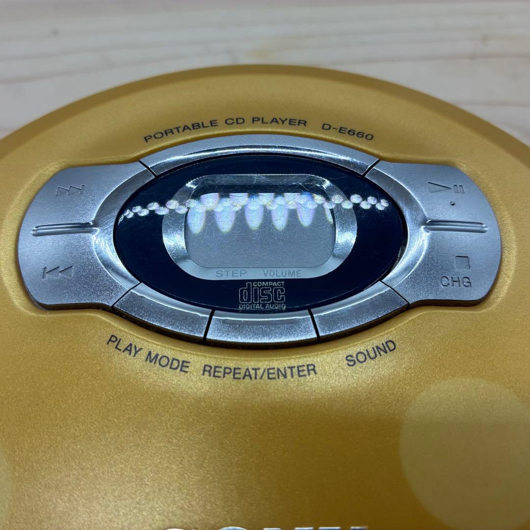 【動作品】SONY ポータブルCDプレーヤー　D−E660