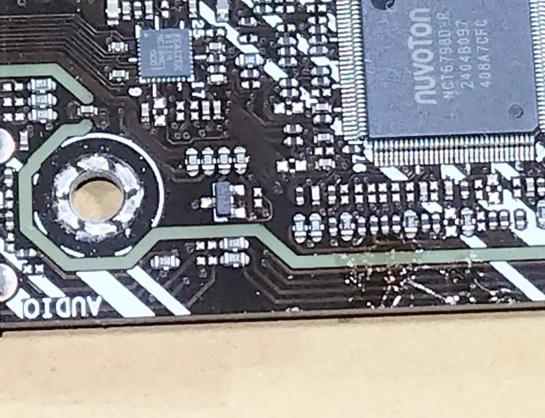 ASUS PRIME B550M-A WIFI II (傷あり）